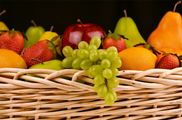 Fruit-Basket-1000x662-1